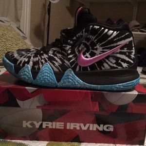 Kyrie 4 All Star